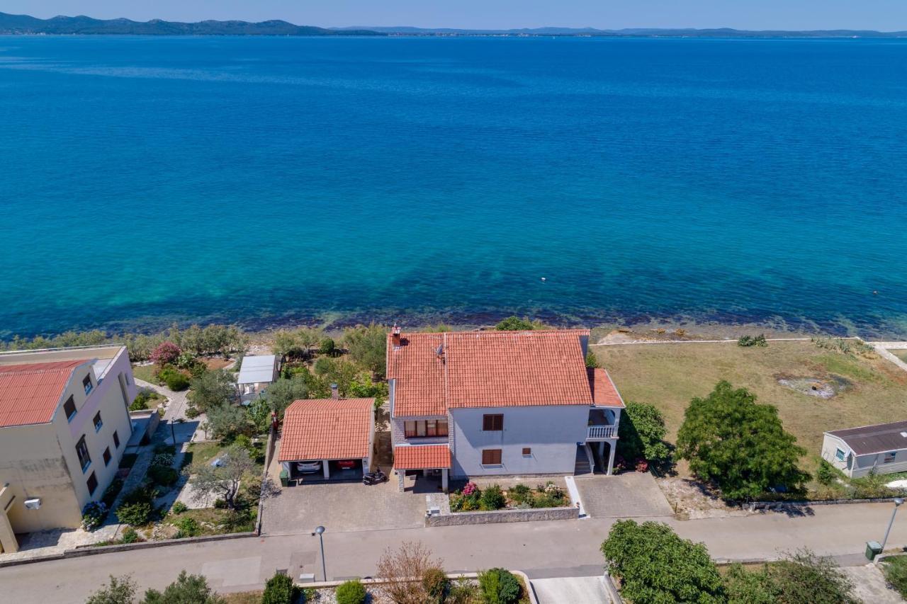 Family Friendly Seaside Apartments Kozino, Zadar - 5756 Petrcane Luaran gambar